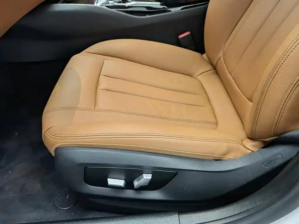 BMW 5 Series 2018 528Li Launch Special Edition — миниатюра 20