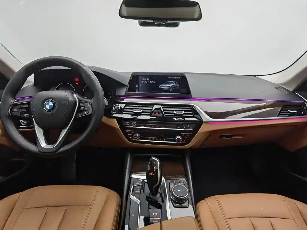 BMW 5 Series 2018 528Li Launch Special Edition — миниатюра 5