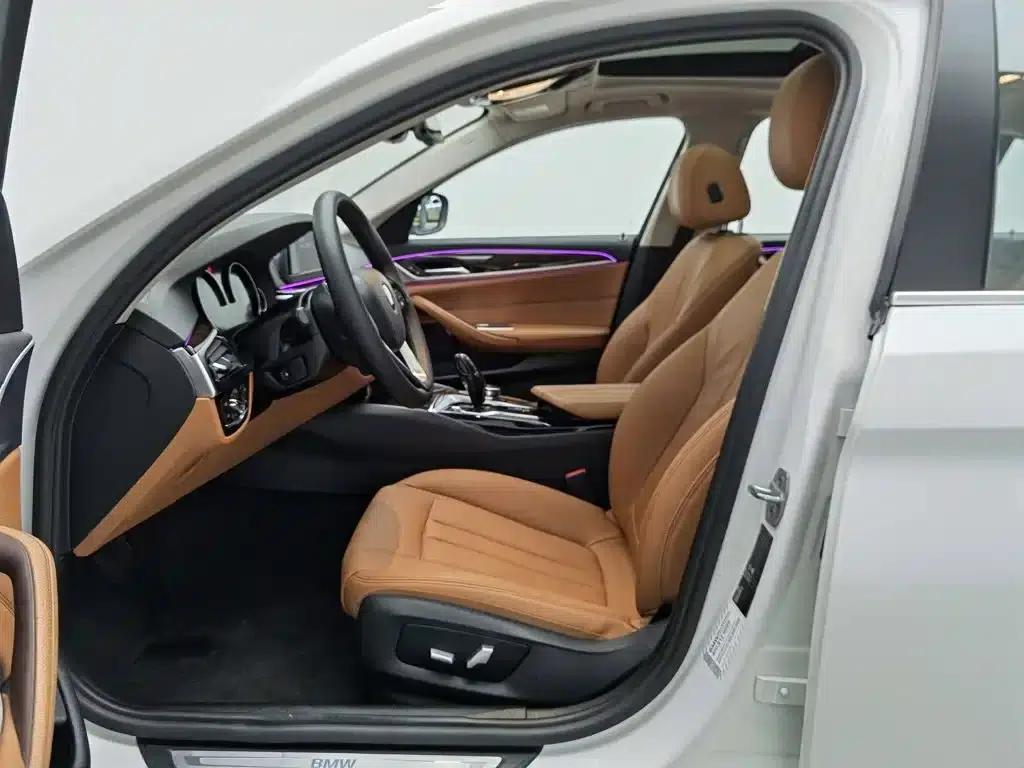 BMW 5 Series 2018 528Li Launch Special Edition — миниатюра 10