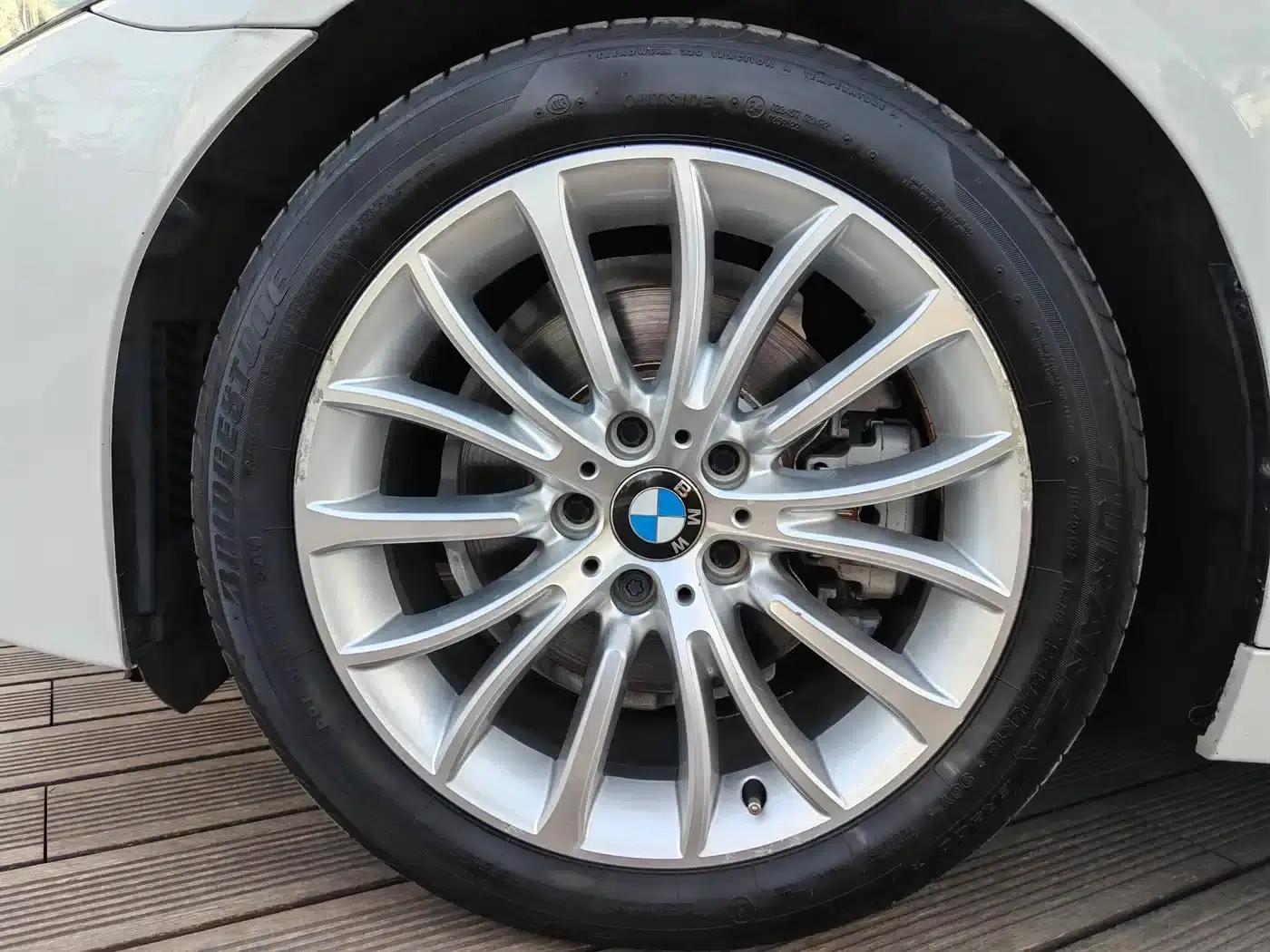2014 BMW 5 Series 525Li Luxury Design Package — миниатюра 16