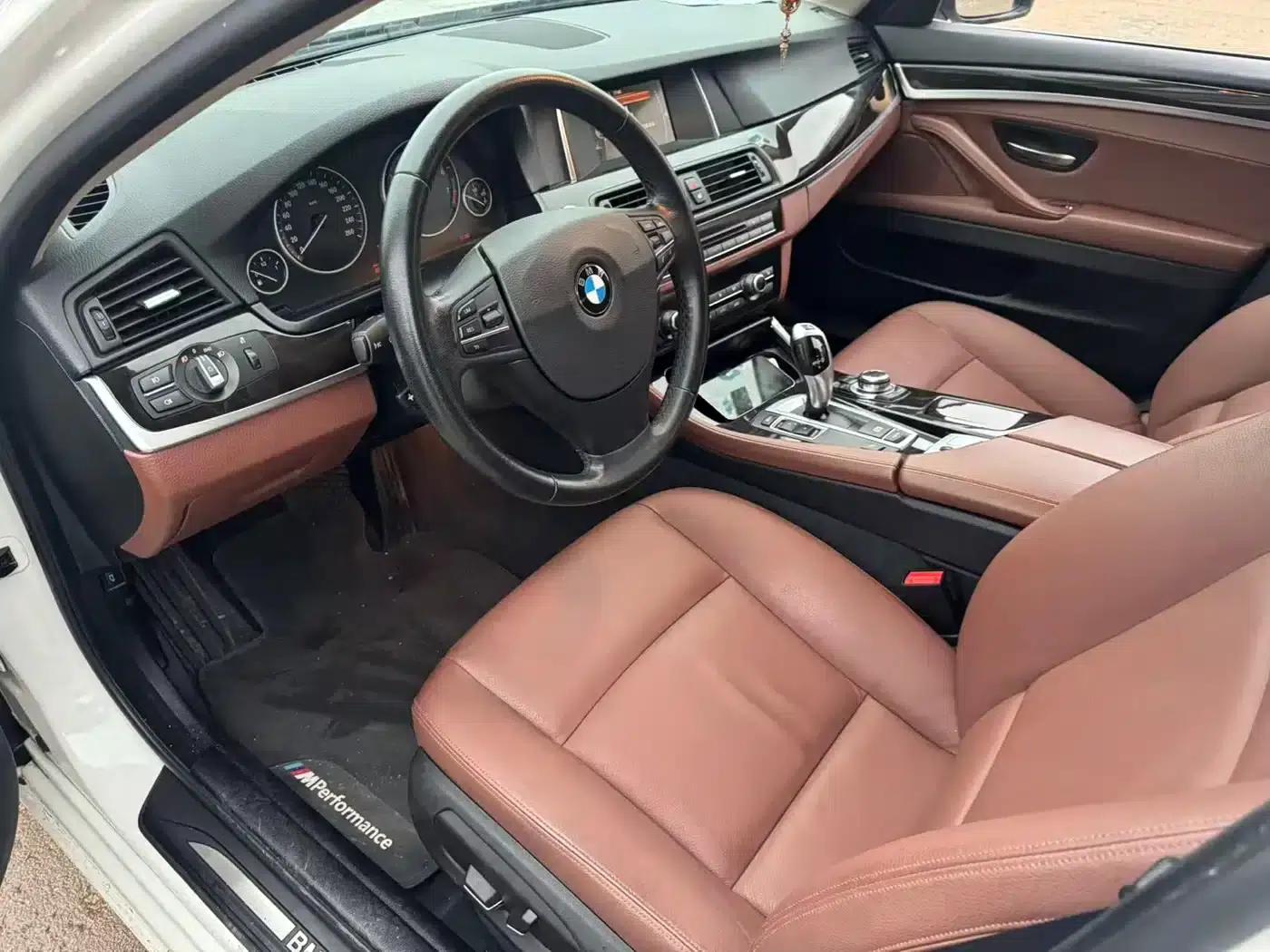 2014 BMW 5 Series 525Li Leading Edition — миниатюра 4