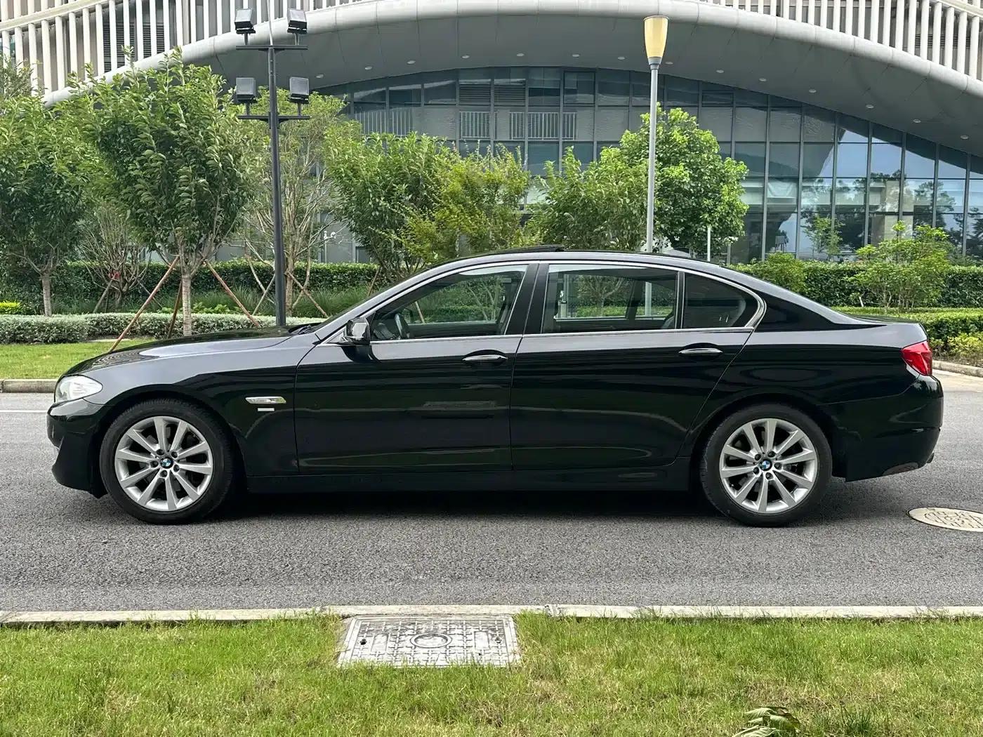 2011 BMW 5 Series 535Li Executive Edition — миниатюра 8