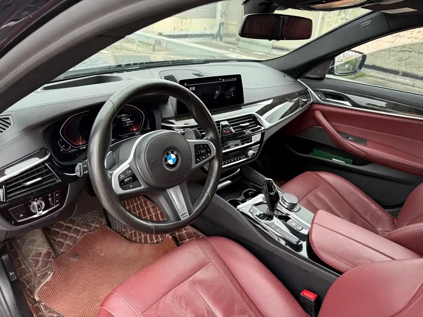 2020 BMW 5 Series 530Li Luxury M Sport Package — миниатюра 3