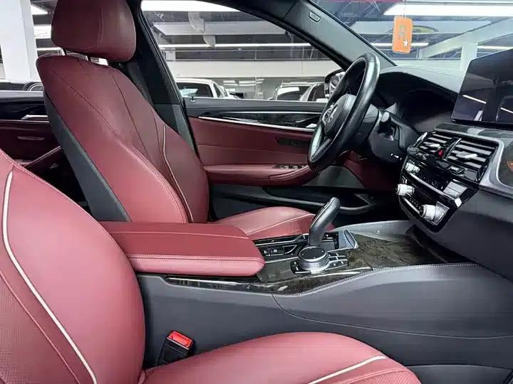 2021 BMW 5 Series 525Li M Sport Package — миниатюра 13