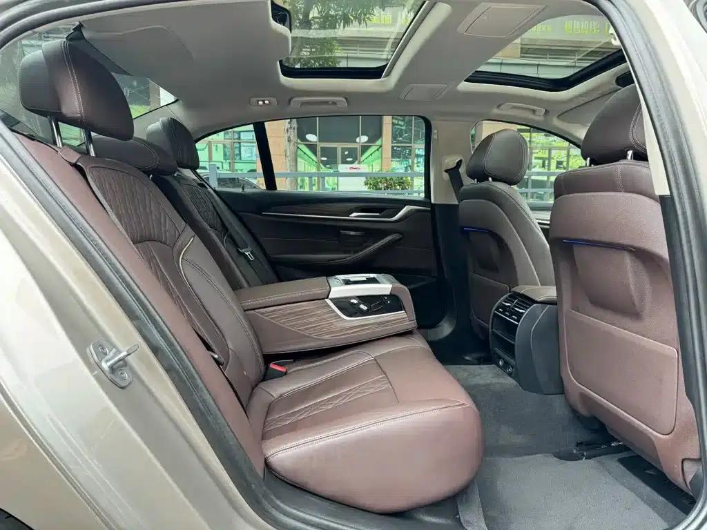 2018 BMW 5 Series Facelift 530Li Leading Luxury Package — миниатюра 28