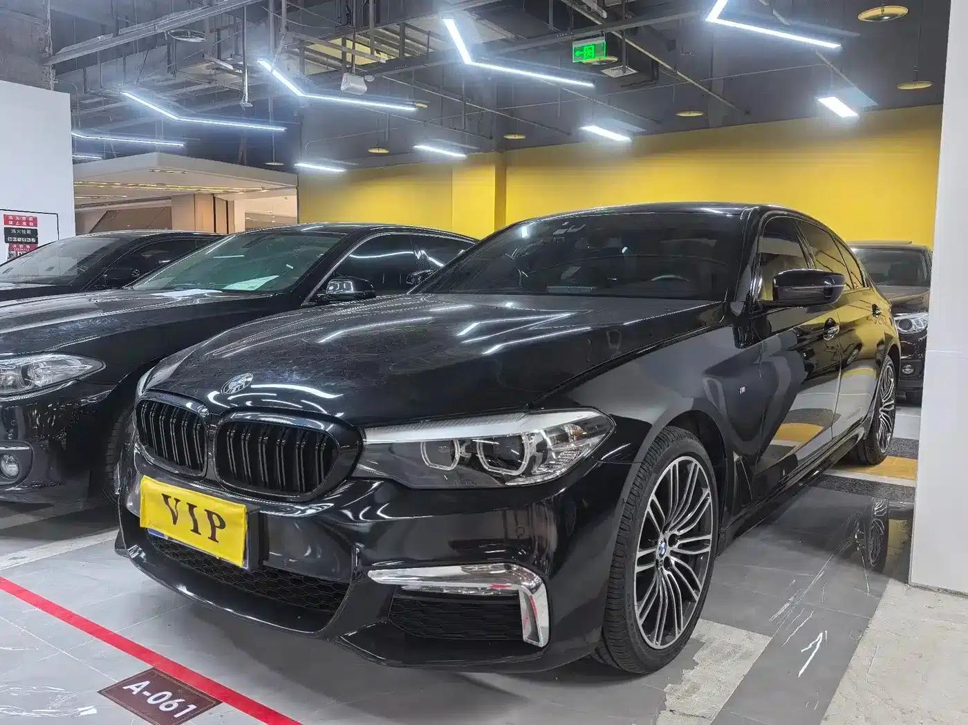 2018 BMW 5 Series 530Li xDrive M Sport Package — миниатюра 1