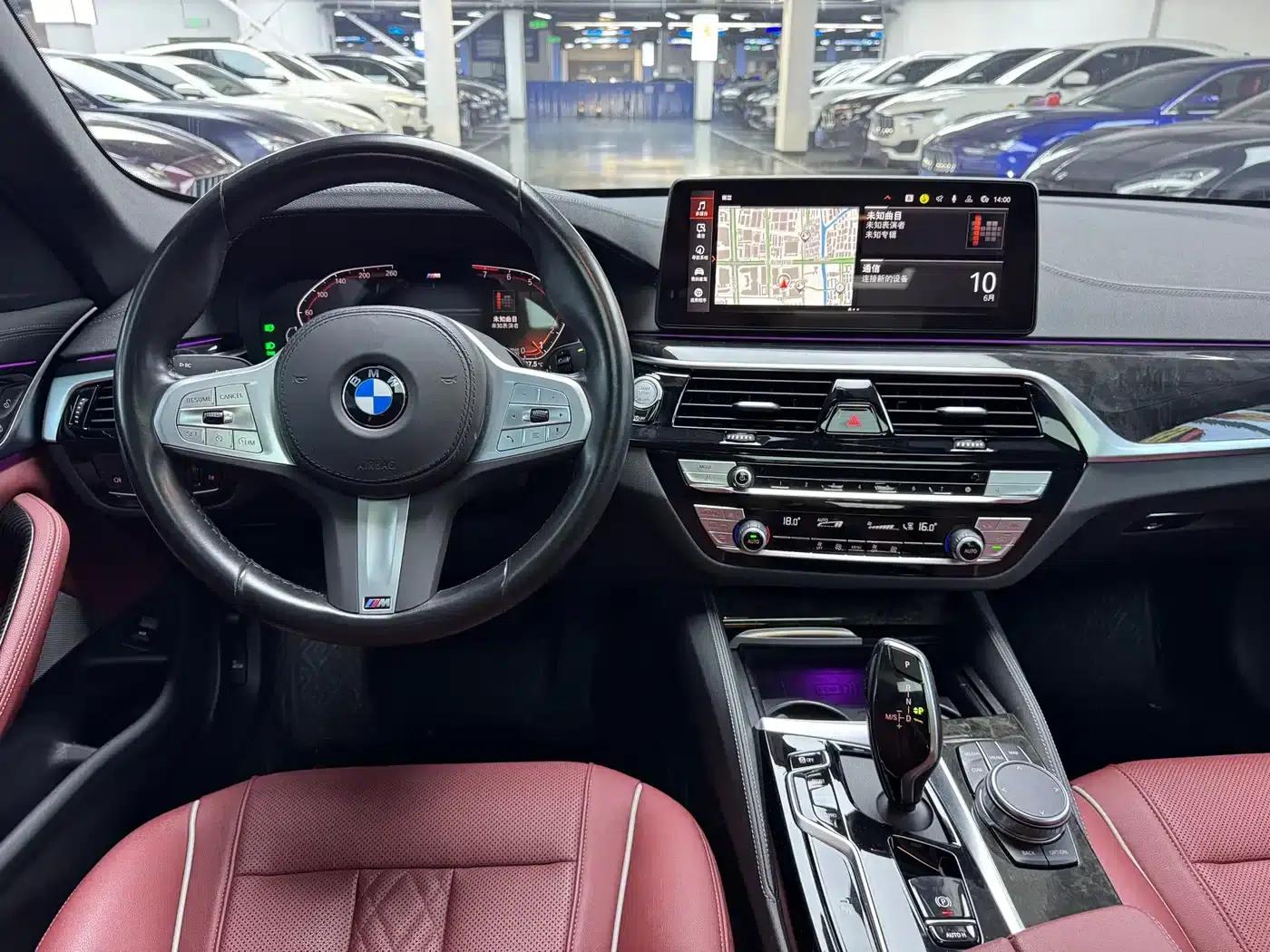 2021 BMW 5 Series 525Li M Sport Package — миниатюра 11