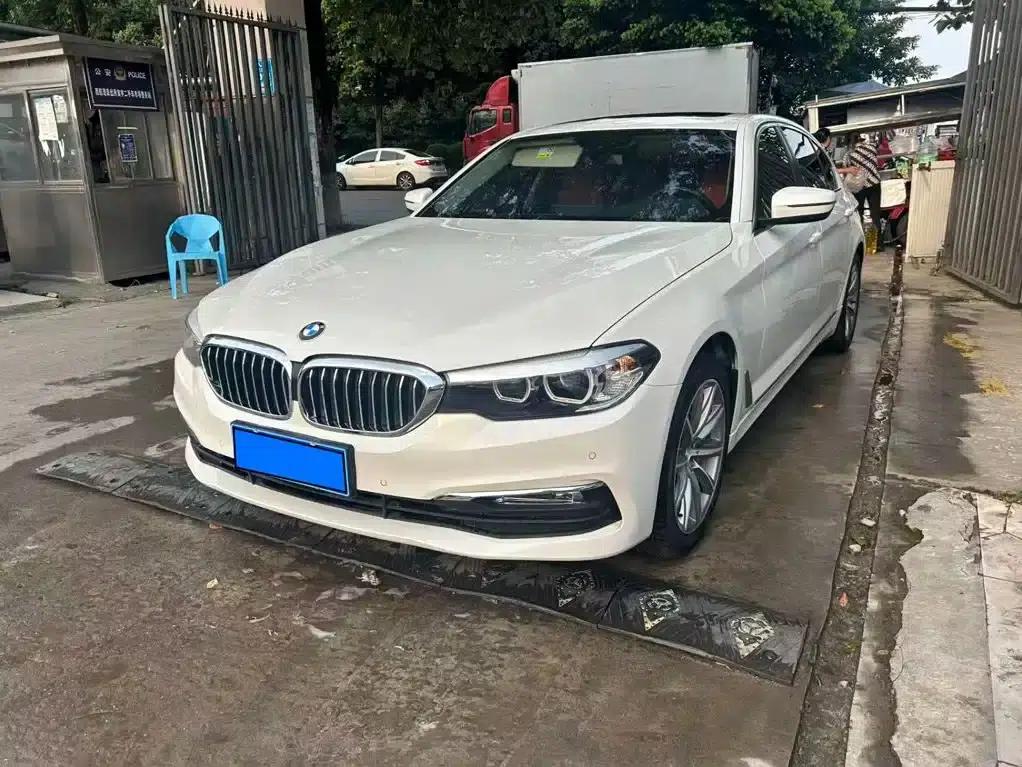 BMW 5 Series 2018 528Li Launch Special Edition — миниатюра 1
