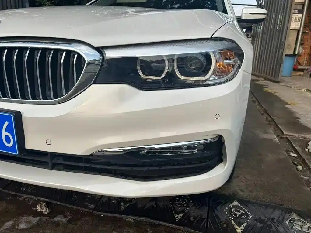 BMW 5 Series 2018 528Li Launch Special Edition — миниатюра 4