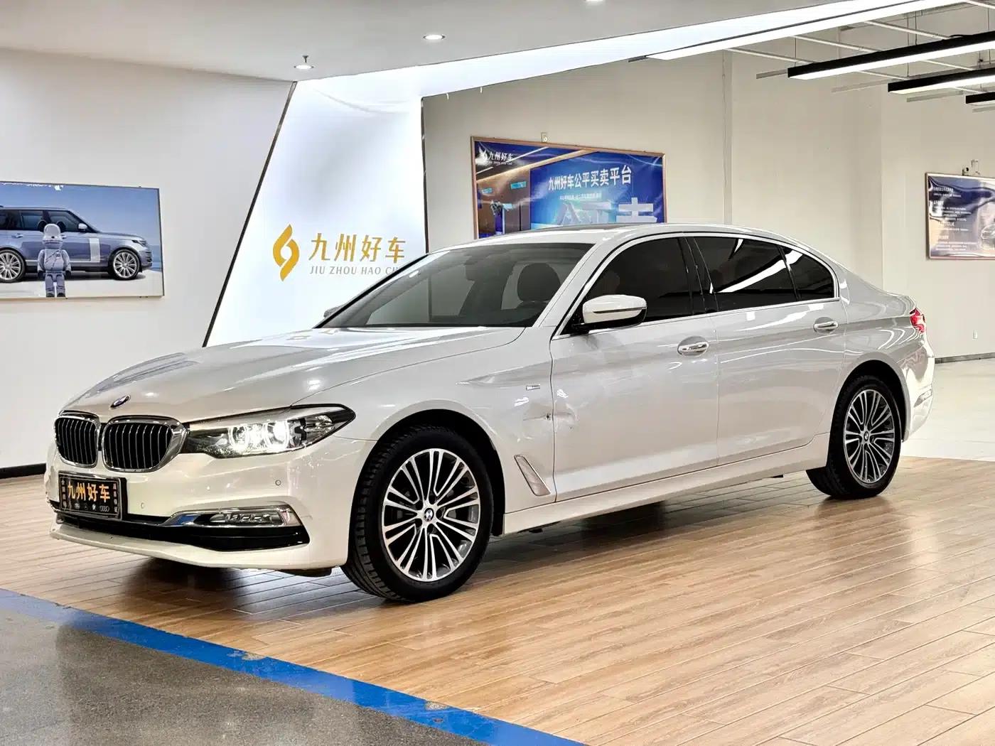 2018 BMW 5 Series Facelift 530Li Leading Luxury Package — миниатюра 1