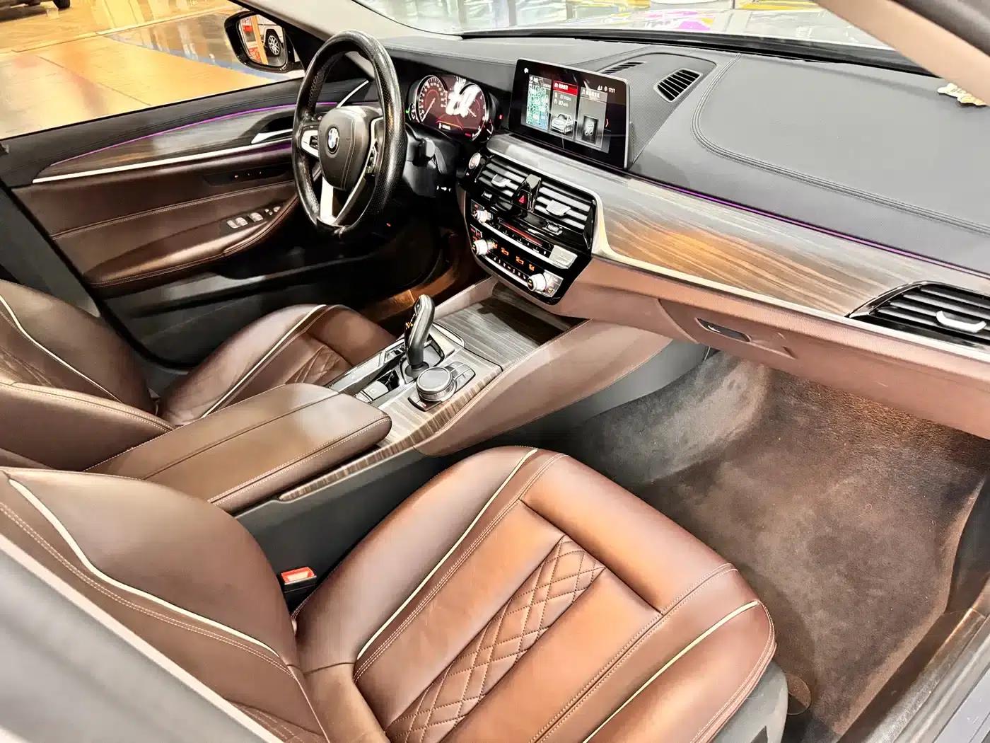 2018 BMW 5 Series Facelift 530Li Leading Luxury Package — миниатюра 17