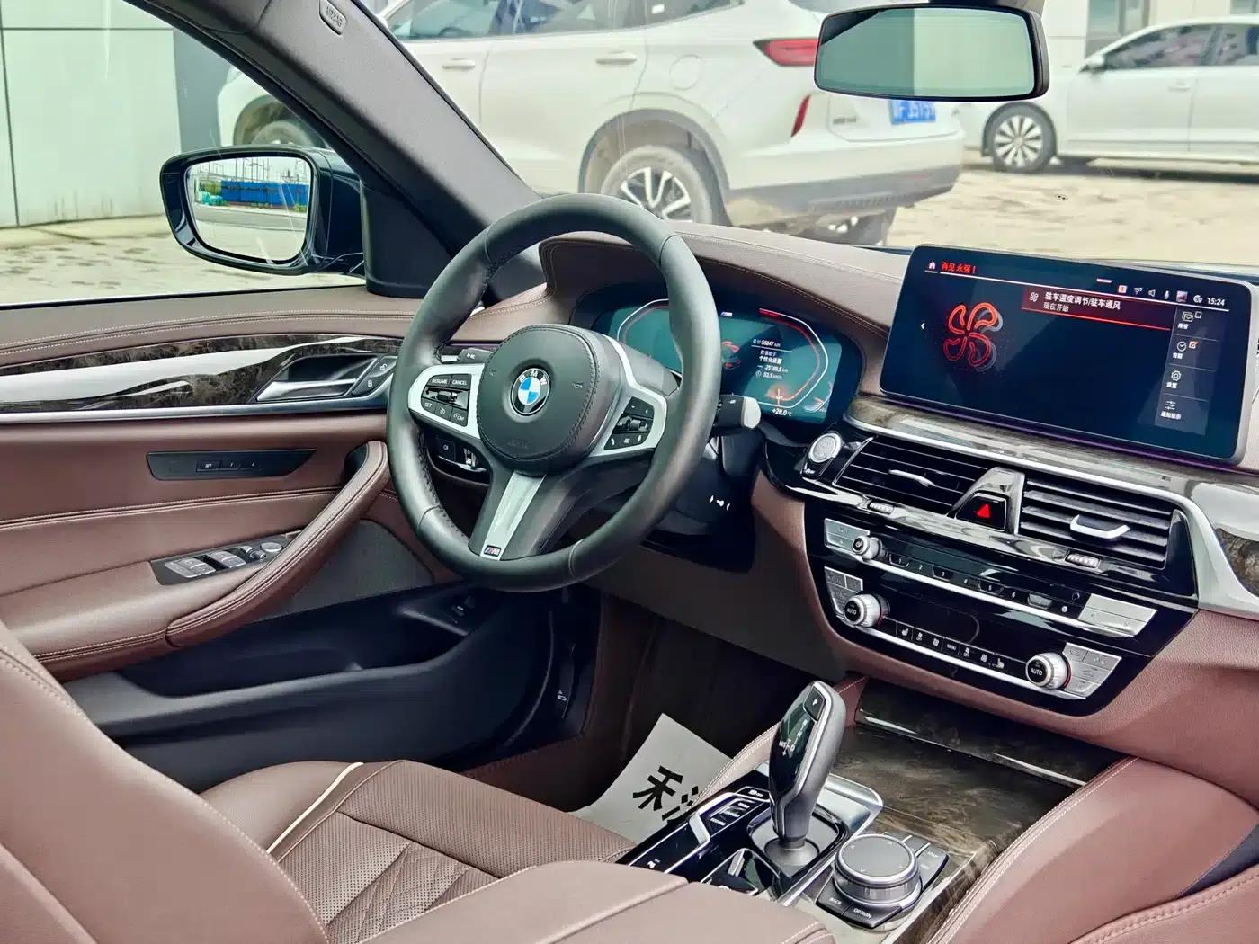 2021 BMW 5 Series Facelift 525Li M Sport Package — миниатюра 13