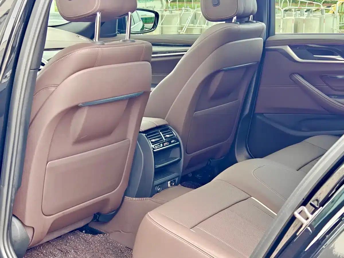 2021 BMW 5 Series Facelift 525Li M Sport Package — миниатюра 16