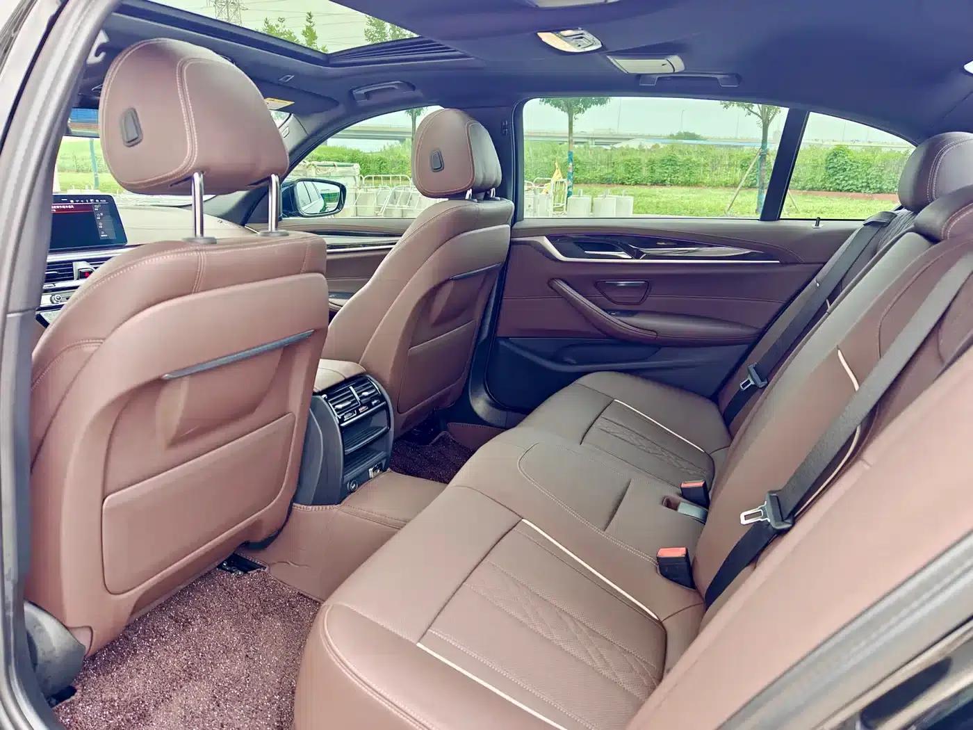 2021 BMW 5 Series Facelift 525Li M Sport Package — миниатюра 9