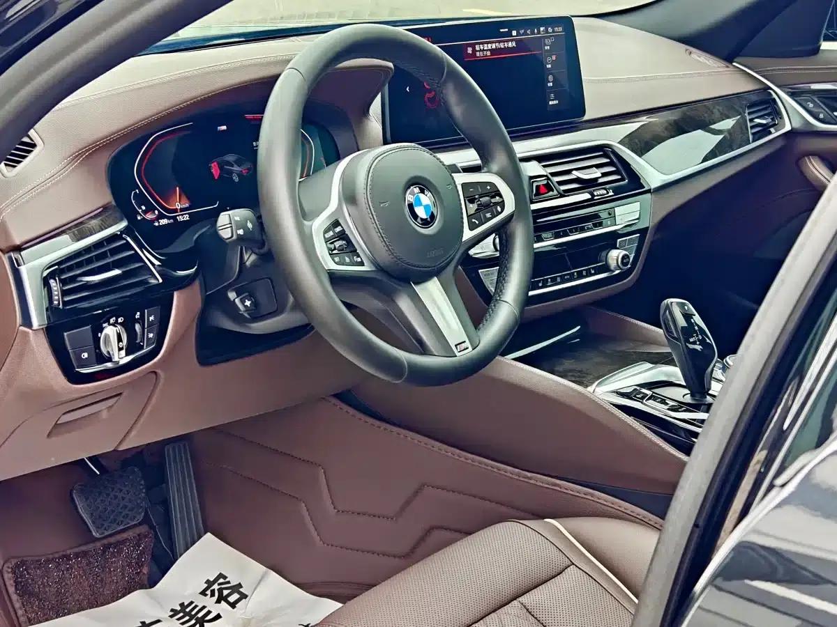 2021 BMW 5 Series Facelift 525Li M Sport Package — миниатюра 10