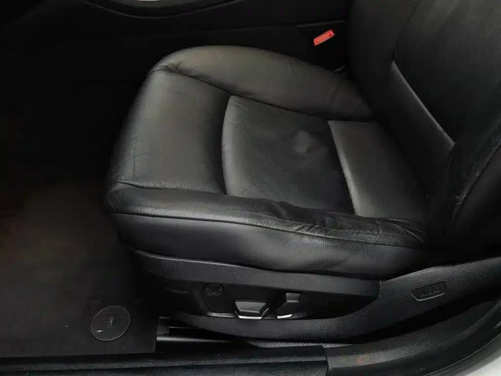 BMW 5 Series 2012 523Li Luxury — миниатюра 20