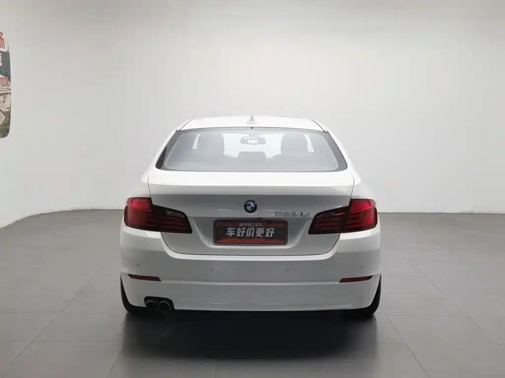 BMW 5 Series 2012 523Li Luxury — миниатюра 4