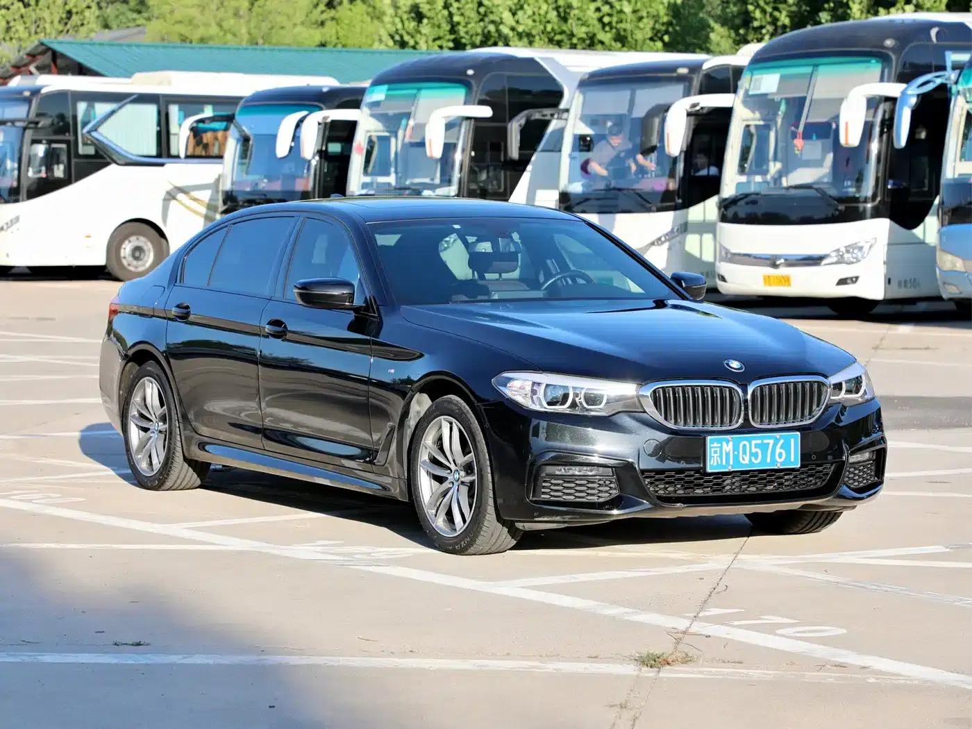2019 BMW 5 Series 525Li M Sport Package — миниатюра 3