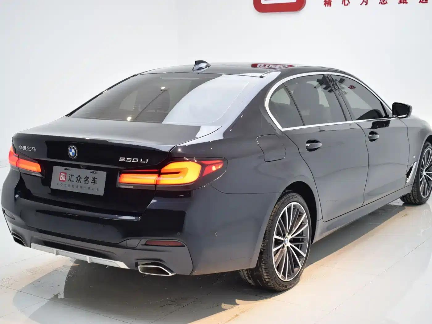 2023 BMW 5 Series Facelift 530Li Leading Edition M Sport Package — миниатюра 24