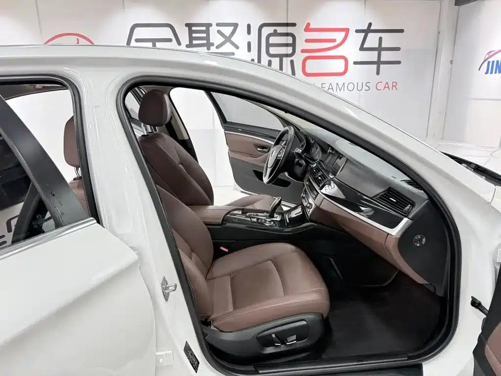 2014 BMW 5 Series 520Li Elegant Edition — миниатюра 16