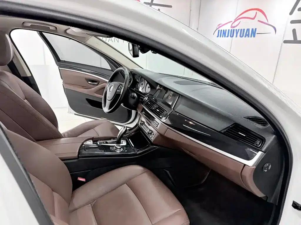 2014 BMW 5 Series 520Li Elegant Edition — миниатюра 17