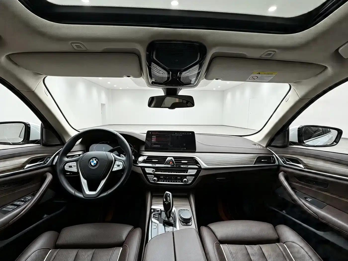 BMW 5 Series 2022 530Li Luxury Package — миниатюра 5