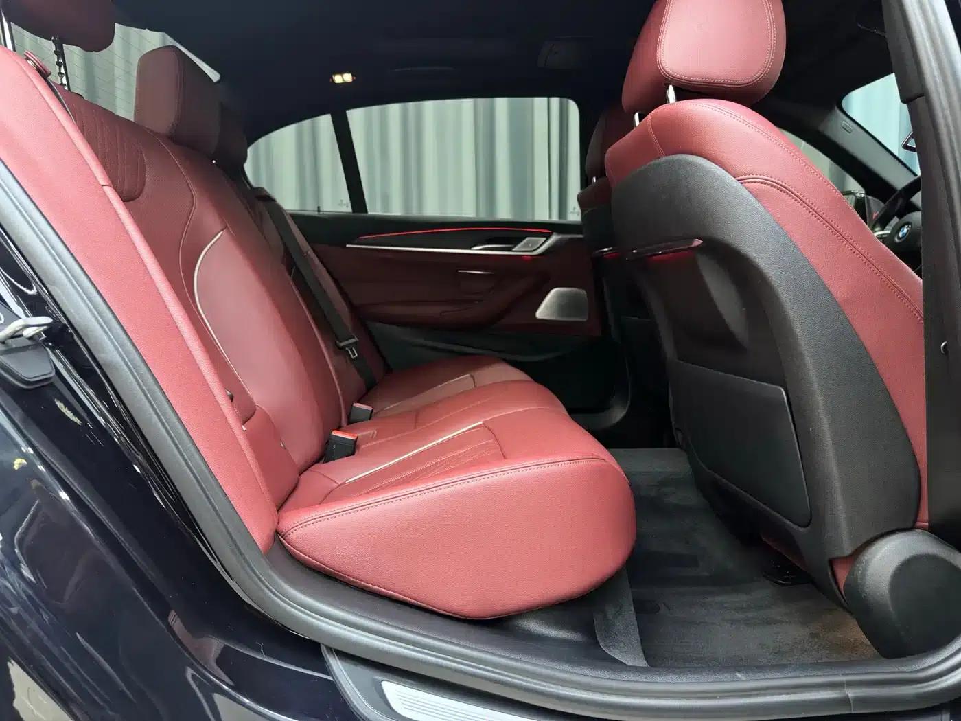 2022 BMW 5 Series 530Li Leading Edition M Sport Package — миниатюра 19