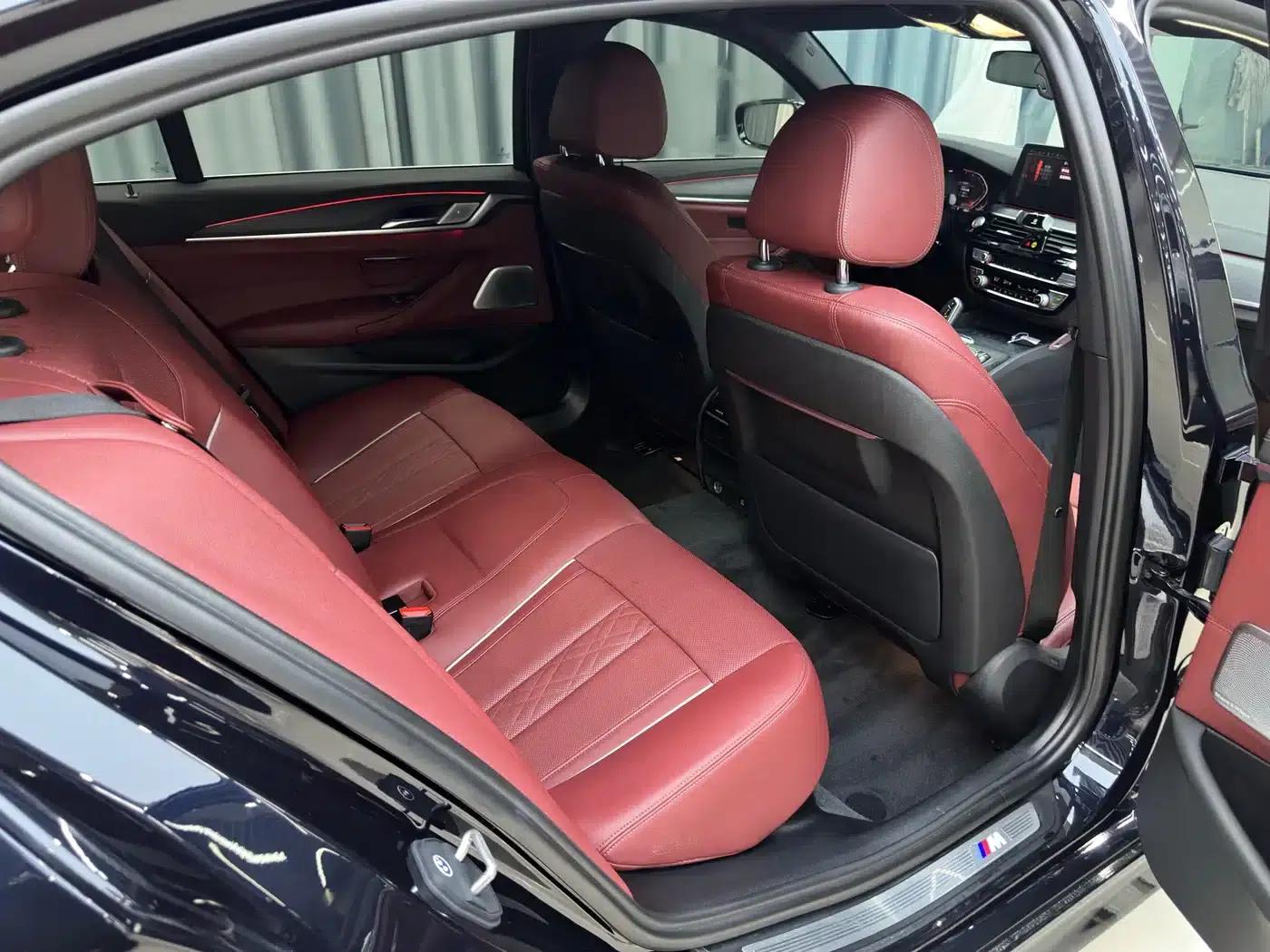 2022 BMW 5 Series 530Li Leading Edition M Sport Package — миниатюра 20