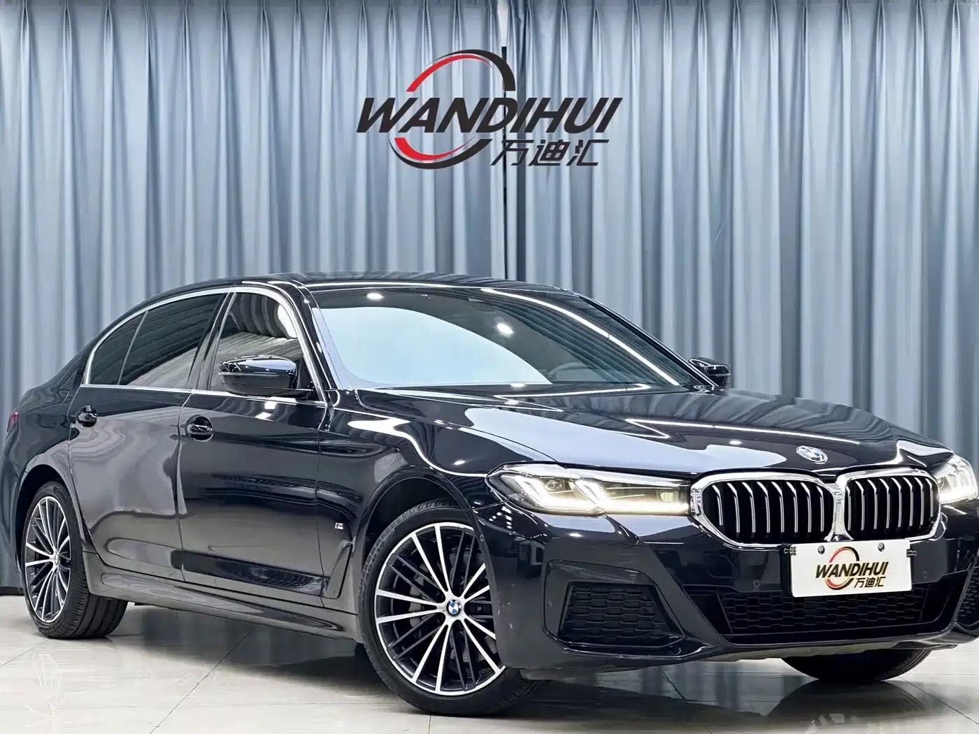 2022 BMW 5 Series 530Li Leading Edition M Sport Package — миниатюра 3