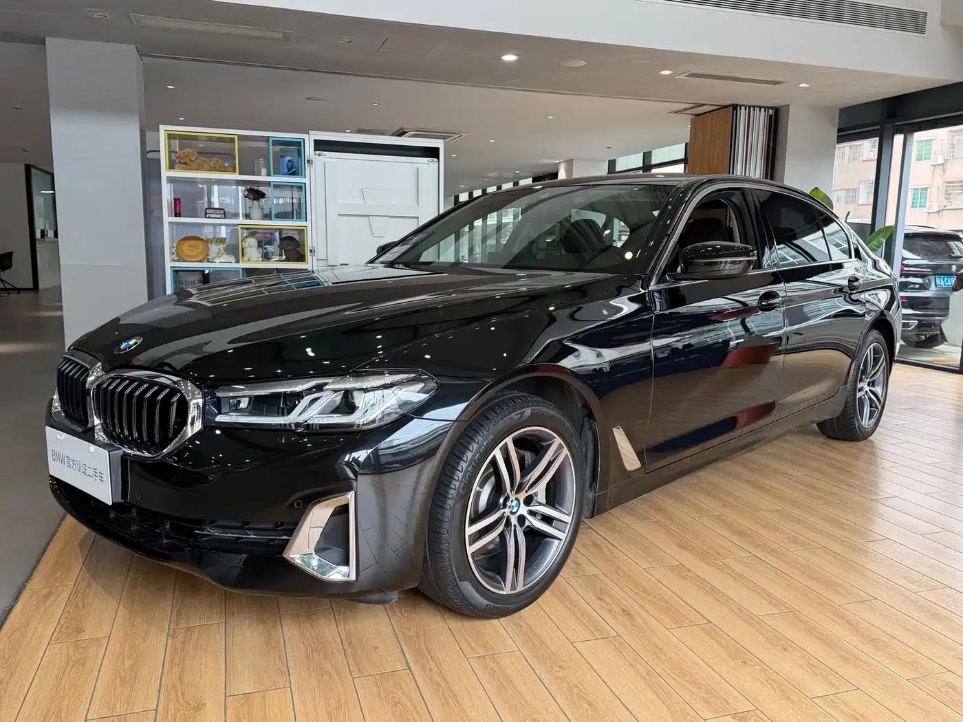 BMW 5 Series 2021 Facelift 530Li Leading Luxury Package — миниатюра 1