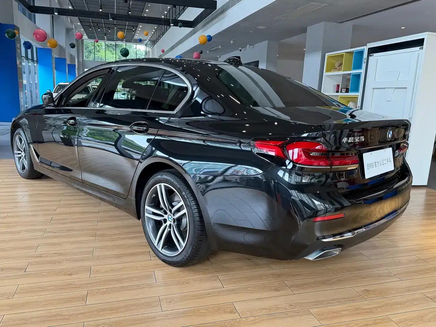 BMW 5 Series 2021 Facelift 530Li Leading Luxury Package — миниатюра 5