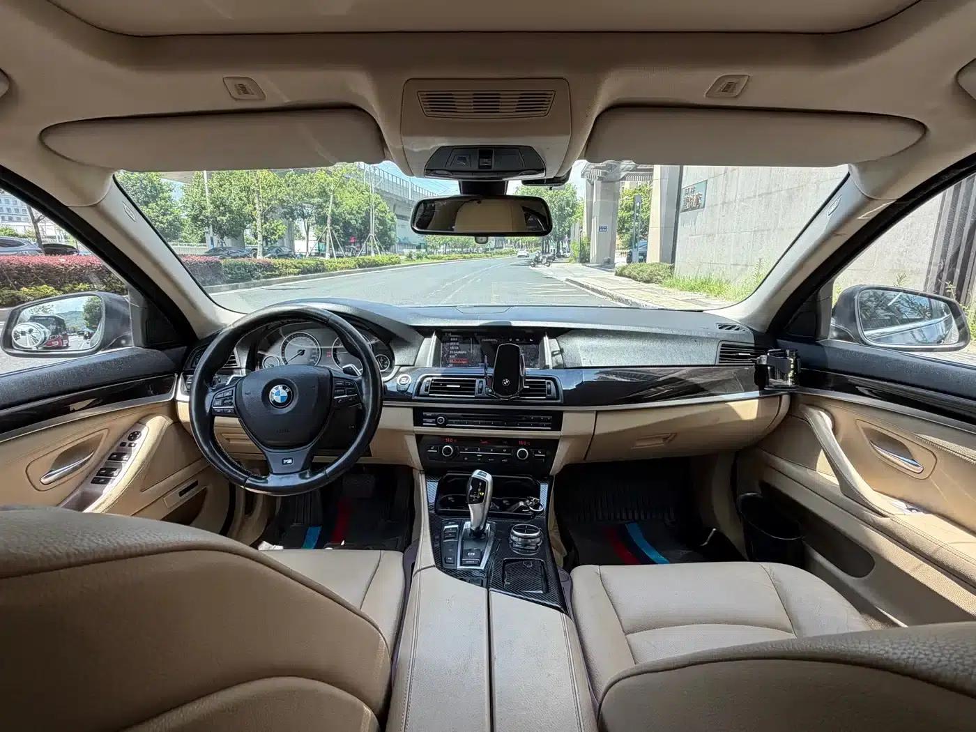 BMW 5 Series 2013 525Li Luxury — миниатюра 14