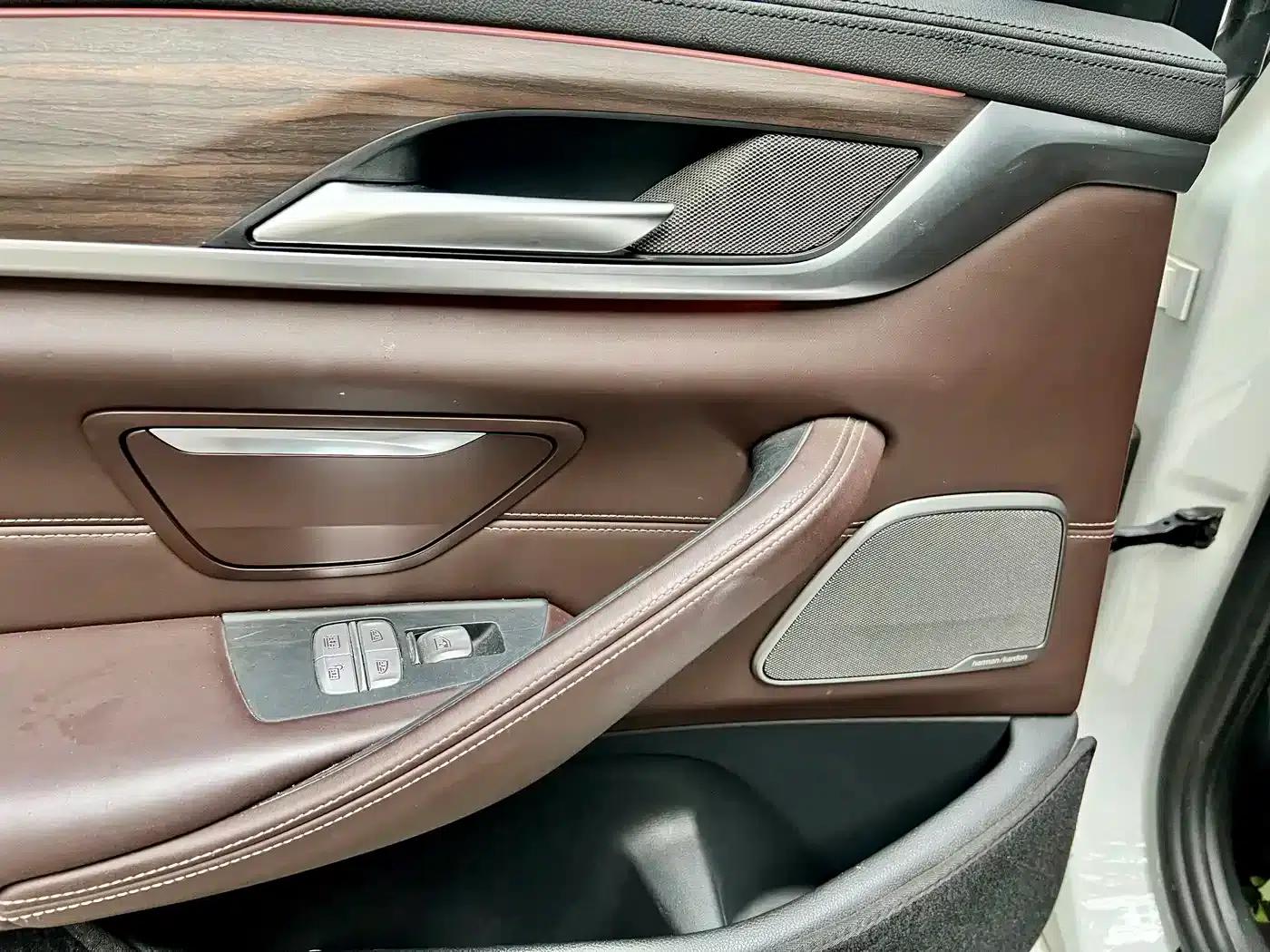 2018 BMW 5 Series Facelift 540Li Executive Edition — миниатюра 11
