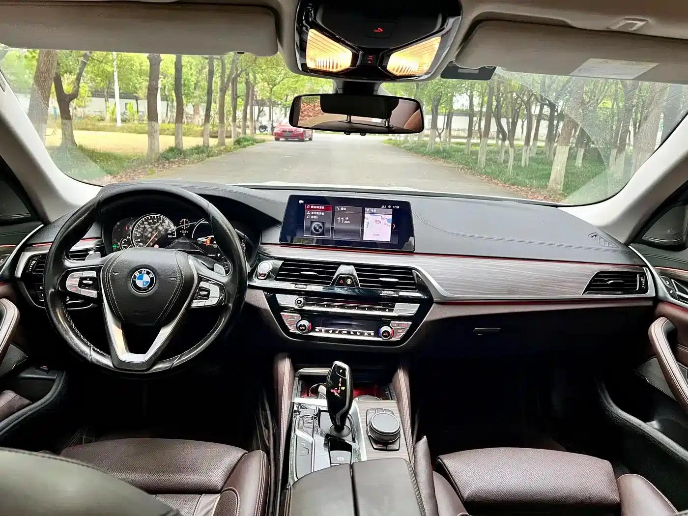 2018 BMW 5 Series Facelift 540Li Executive Edition — миниатюра 14