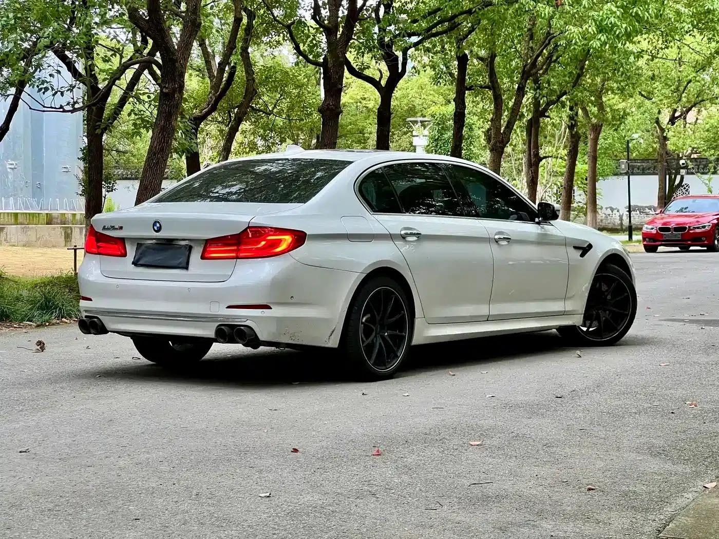 2018 BMW 5 Series Facelift 540Li Executive Edition — миниатюра 5