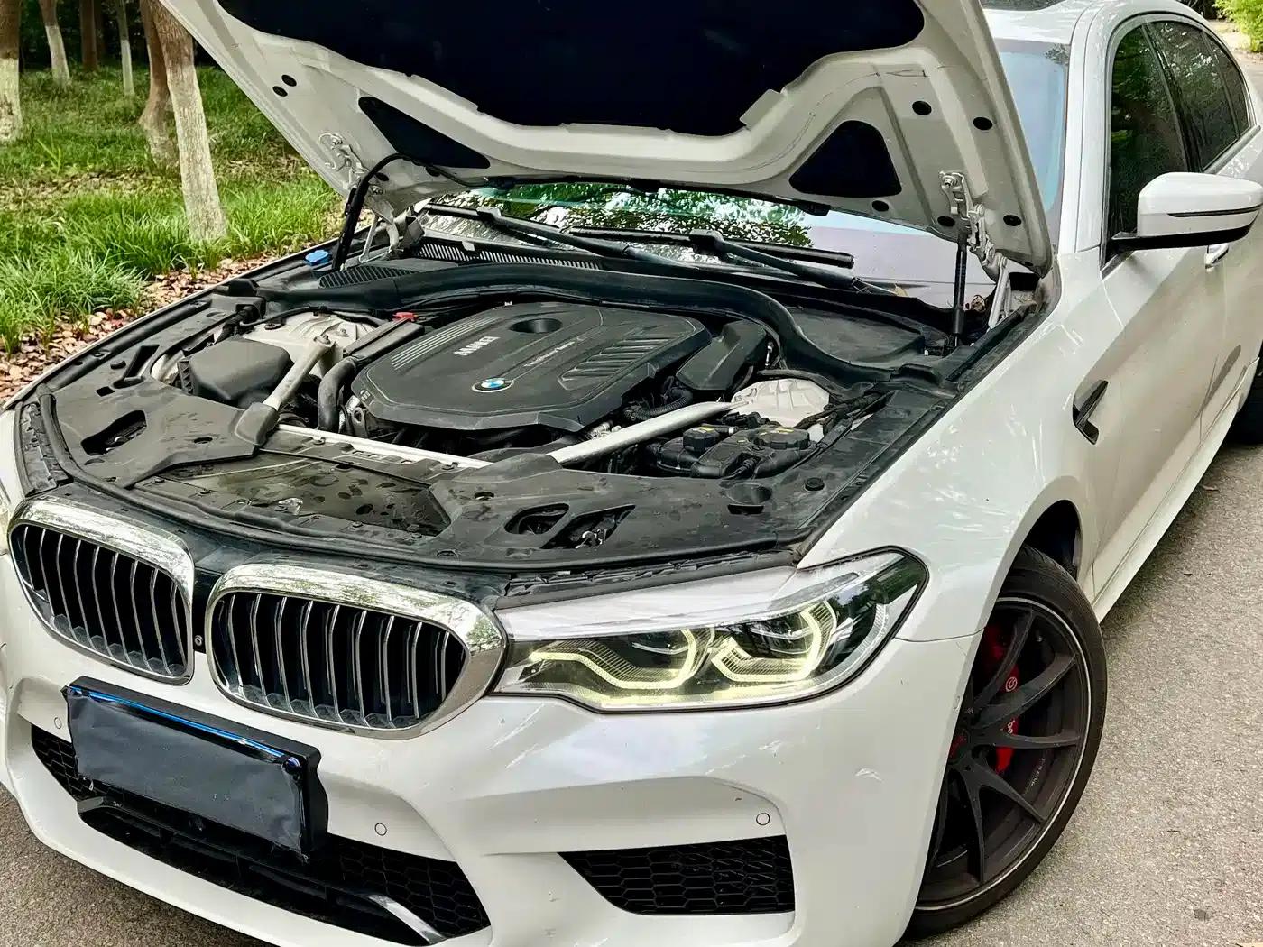 2018 BMW 5 Series Facelift 540Li Executive Edition — миниатюра 8