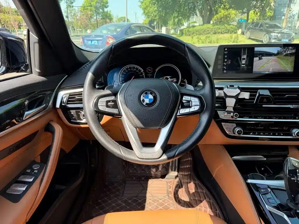 2018 BMW 5 Series 530Li Leading Luxury Package — миниатюра 14