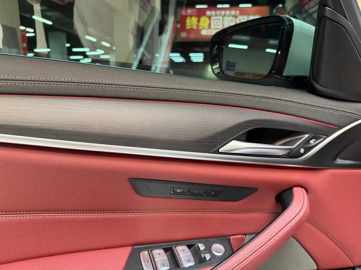 2023 BMW 5 Series Facelift 530Li Leading Edition M Sport Package — миниатюра 14