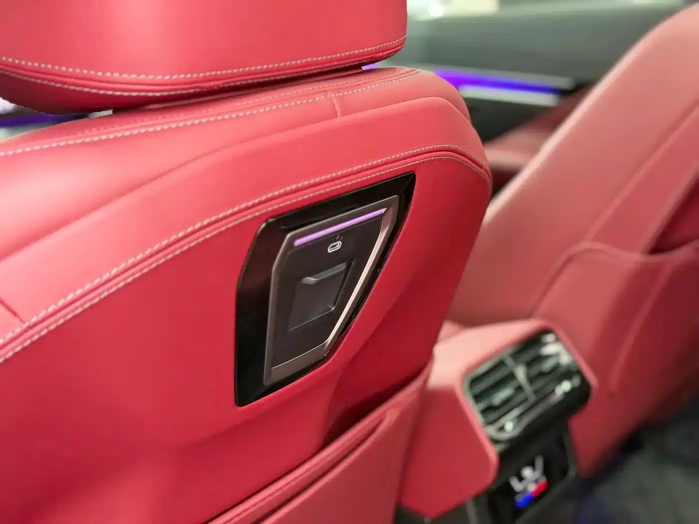 2024 BMW 5 Series 530Li Leading Edition M Sport Package — миниатюра 14