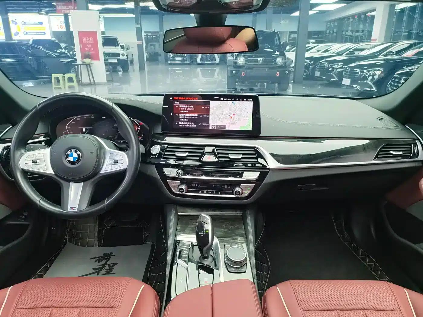 BMW 5 Series 2022 Facelift II 525Li M Sport Package — миниатюра 7