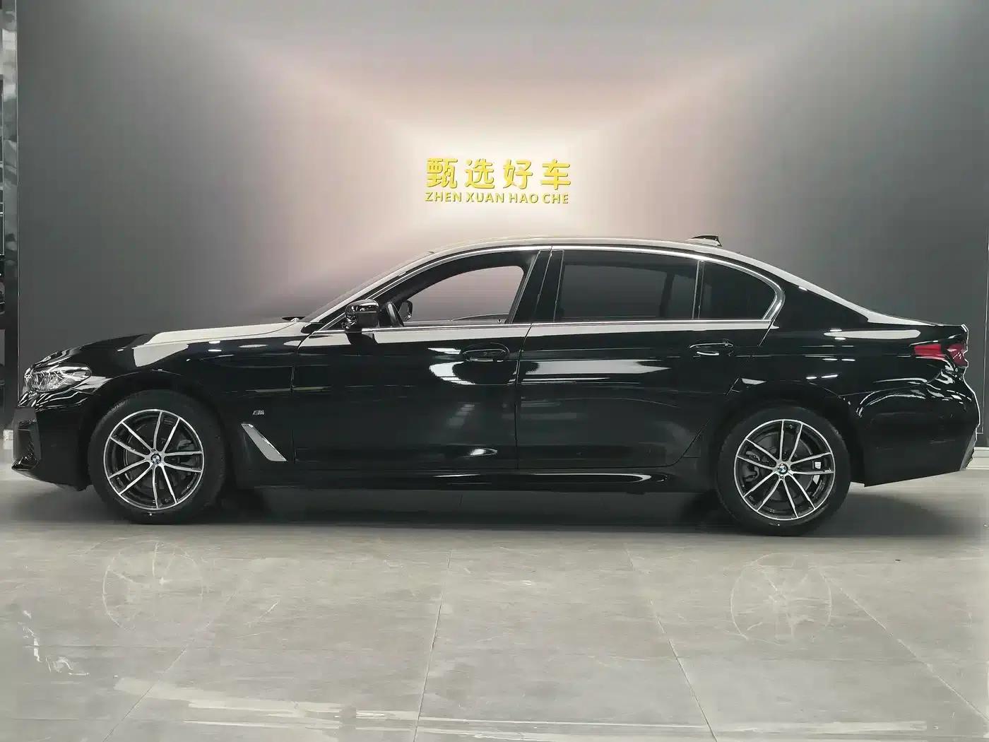BMW 5 Series 2022 Facelift II 525Li M Sport Package — миниатюра 10