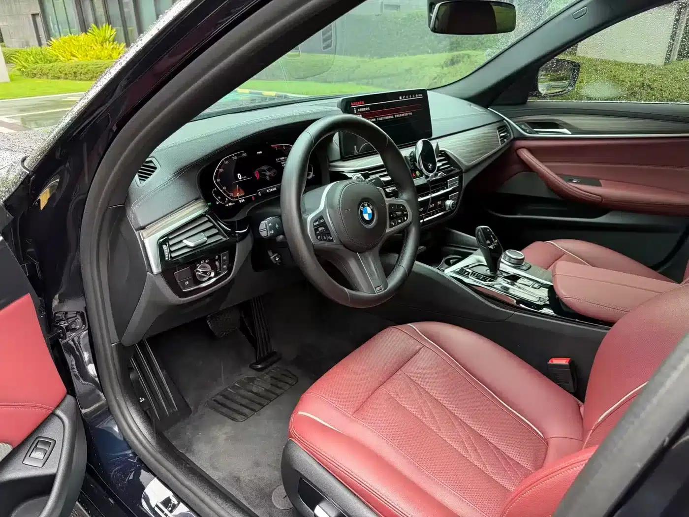 2022 BMW 5 Series Facelift 530Li Leading Edition M Sport Package — миниатюра 4