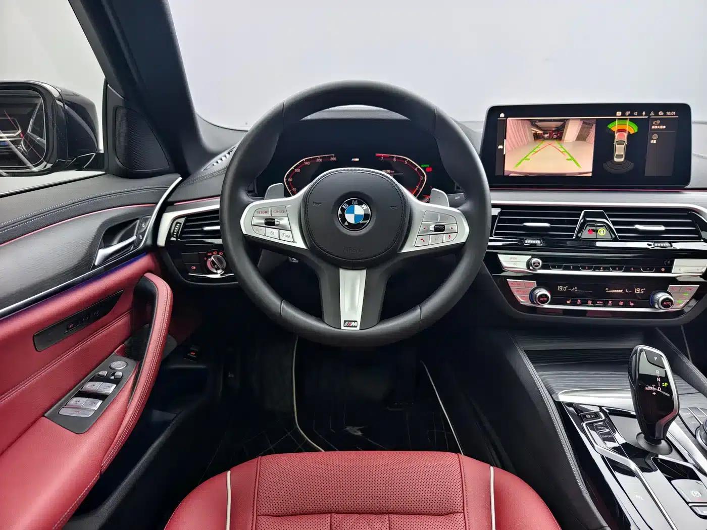 2023 BMW 5 Series Facelift 530Li Leading Edition M Sport Package — миниатюра 13