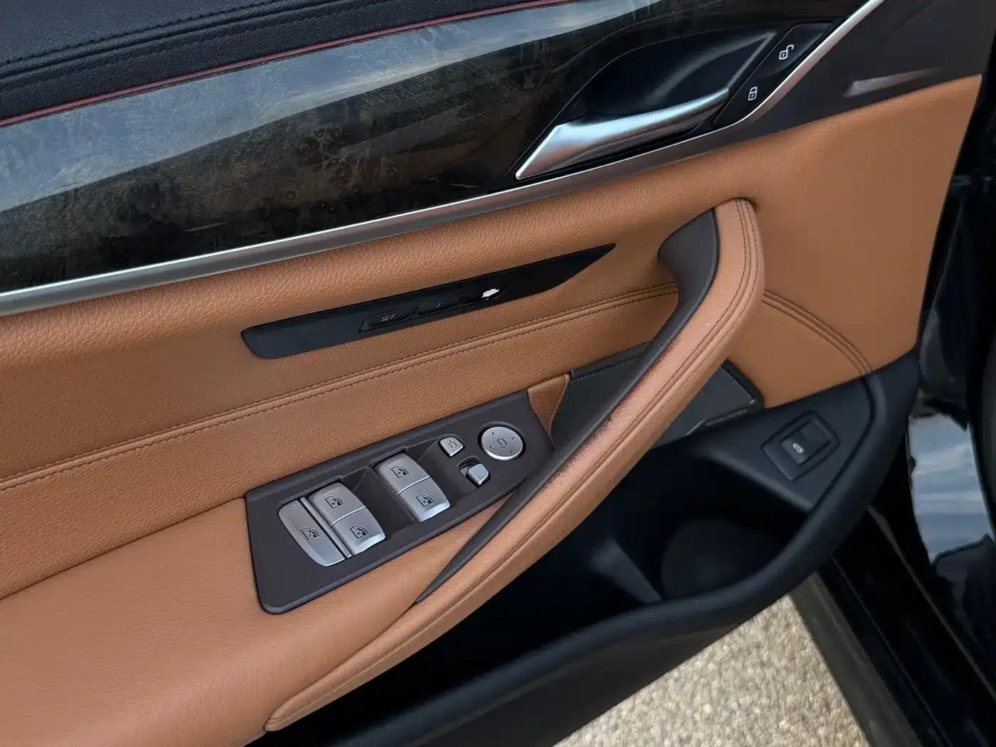 2018 BMW 5 Series Facelift 530Li Luxury M Sport Package — миниатюра 13