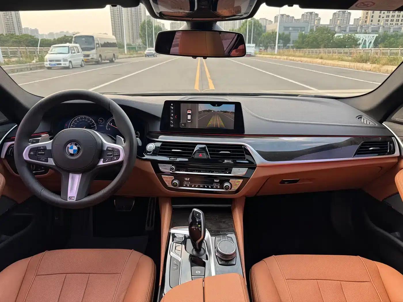 2018 BMW 5 Series Facelift 530Li Luxury M Sport Package — миниатюра 24