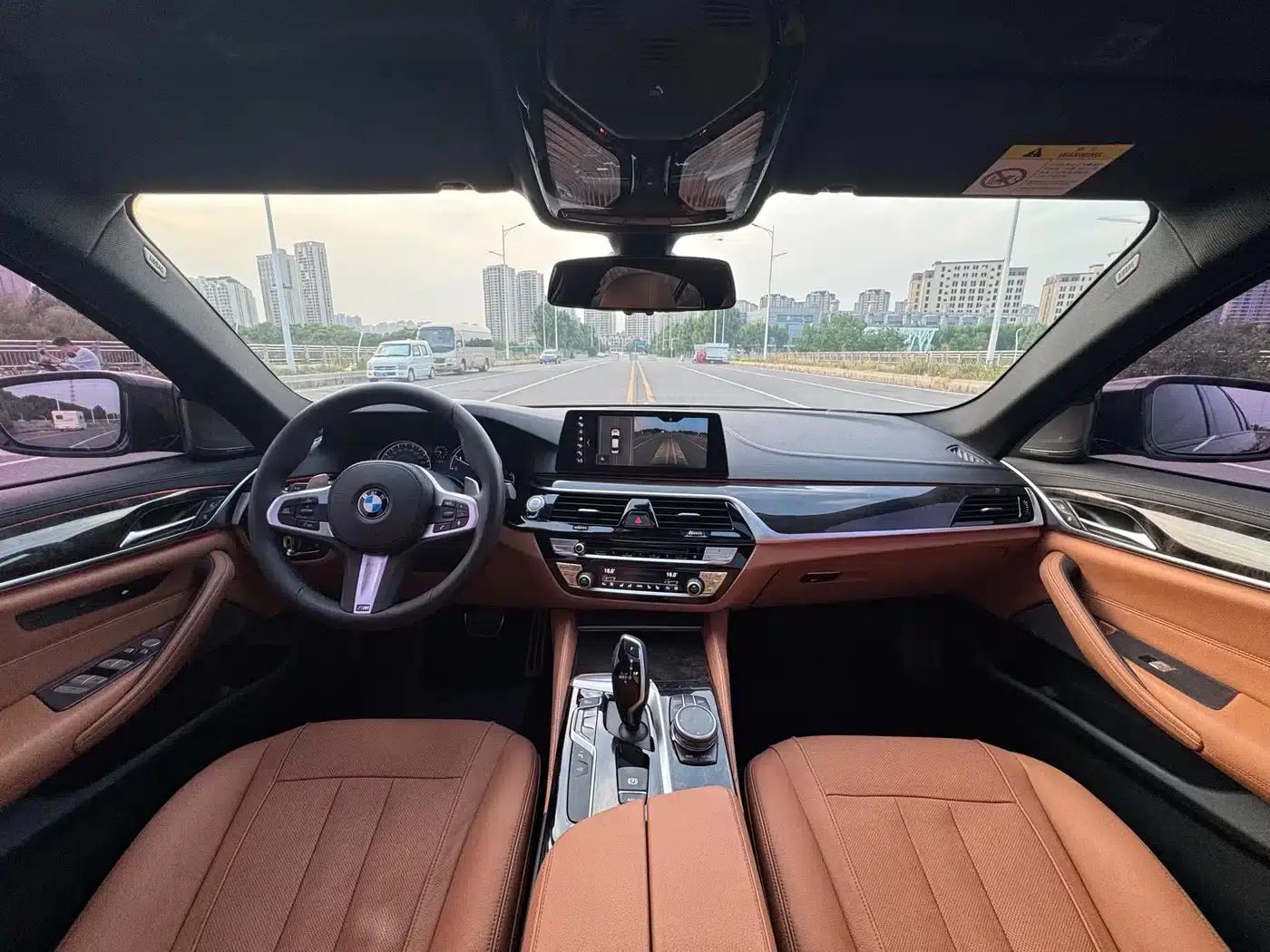 2018 BMW 5 Series Facelift 530Li Luxury M Sport Package — миниатюра 25