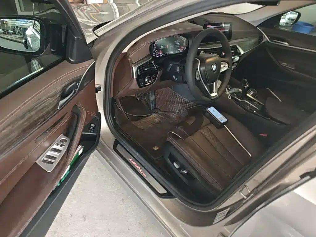 BMW 5 Series 2020 530Li Leading Luxury Package — миниатюра 16