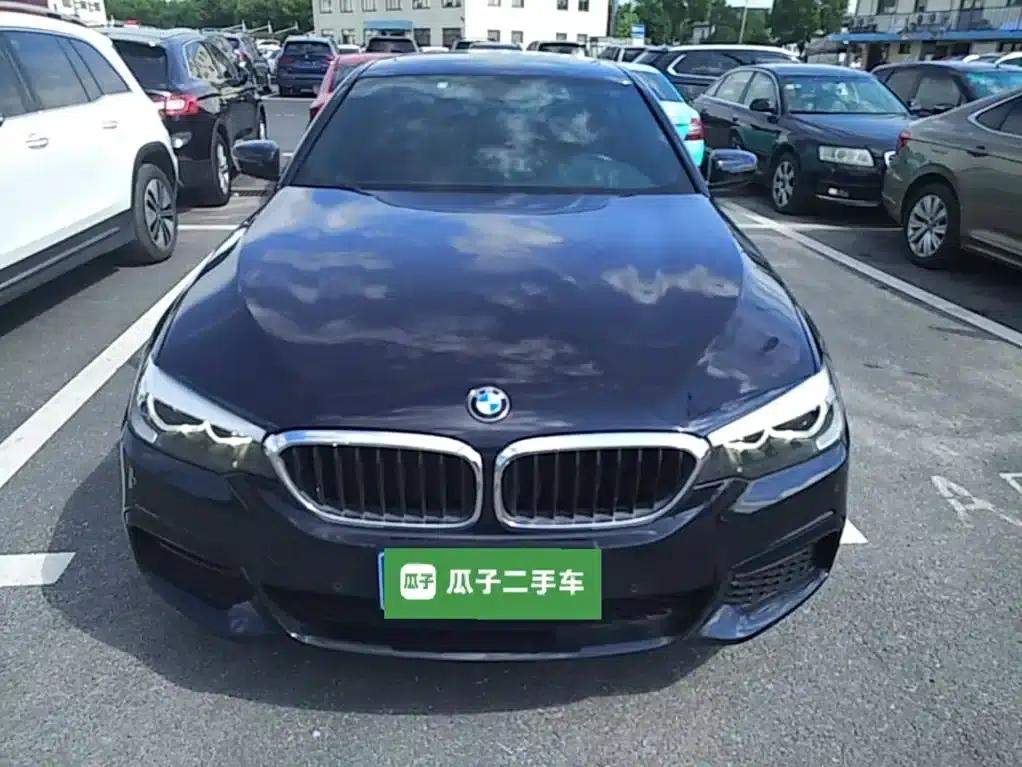 2018 BMW 5 Series Facelift 530Li Leading Edition M Sport Package — миниатюра 3