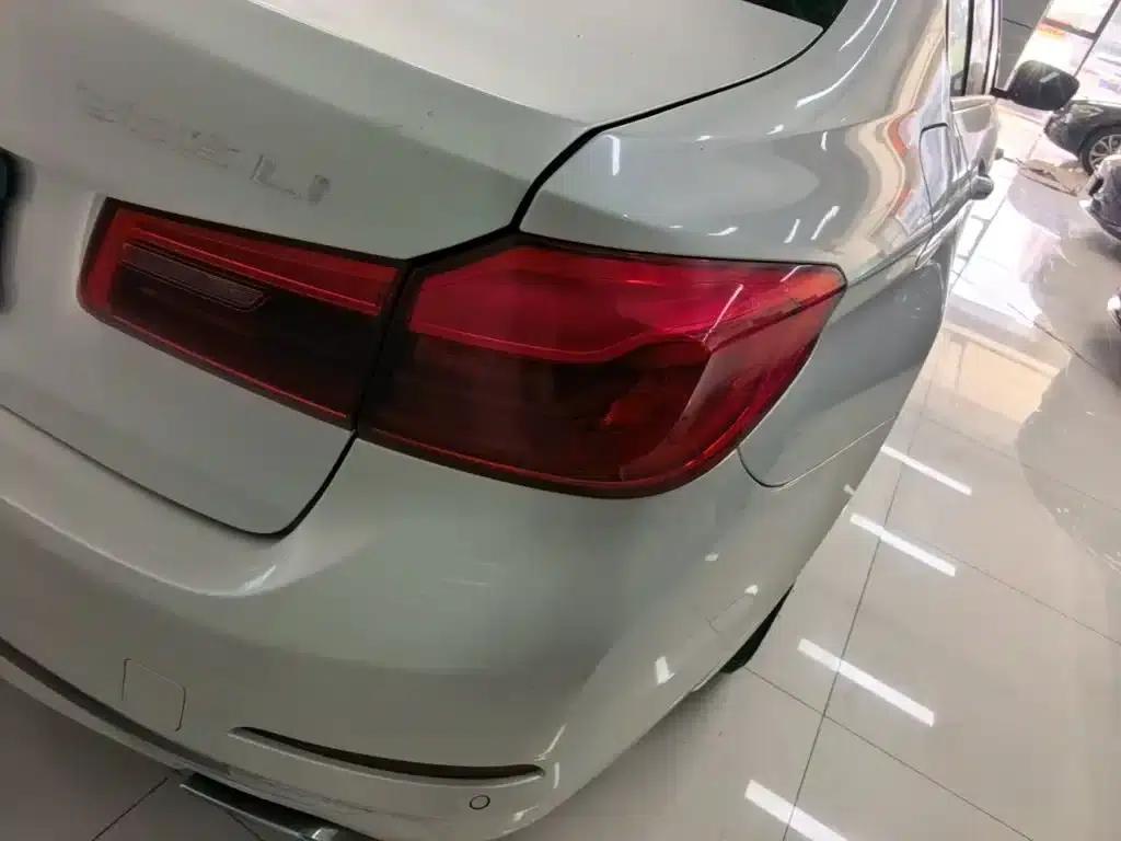 2018 BMW 5 Series 525Li Luxury Package — миниатюра 8