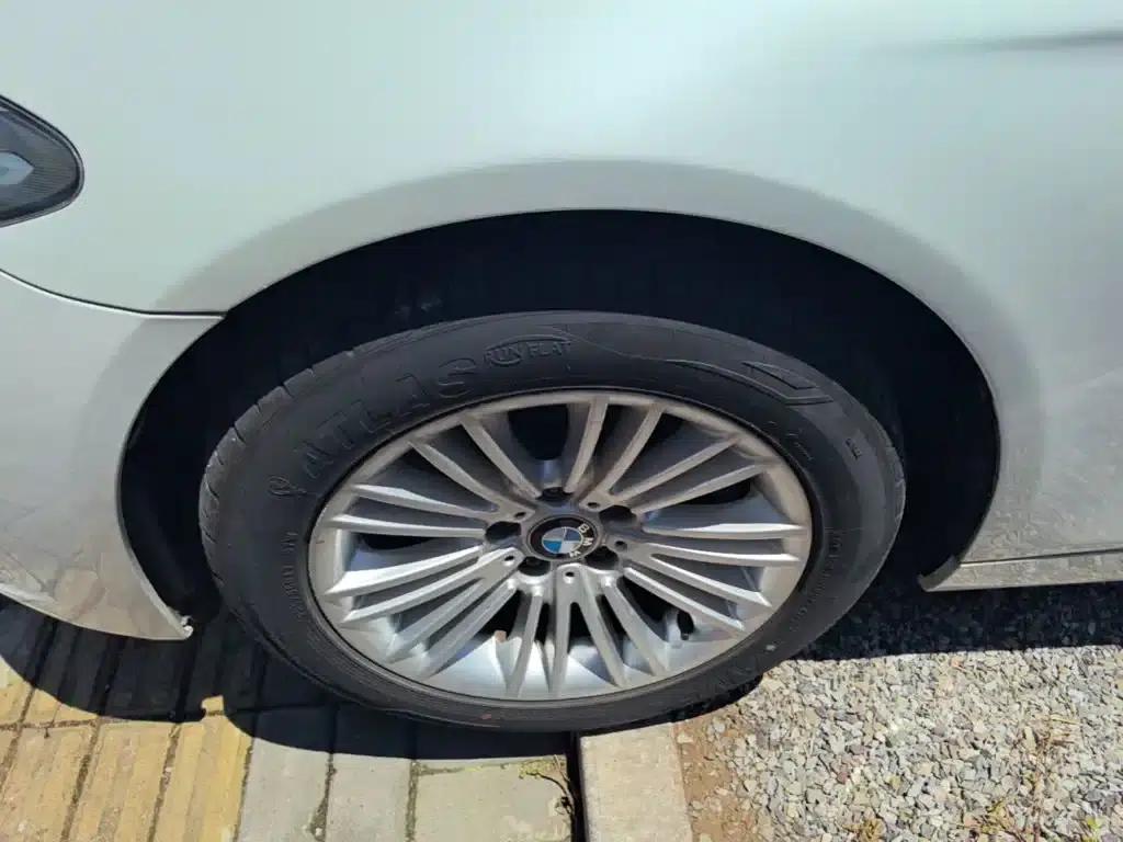 2014 BMW 5 Series 525Li Leading Edition — миниатюра 23